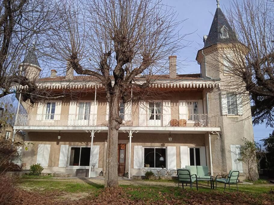 Maison Calme Avec Piscine Entouree De Son Parc Quintenas Dış mekan fotoğraf